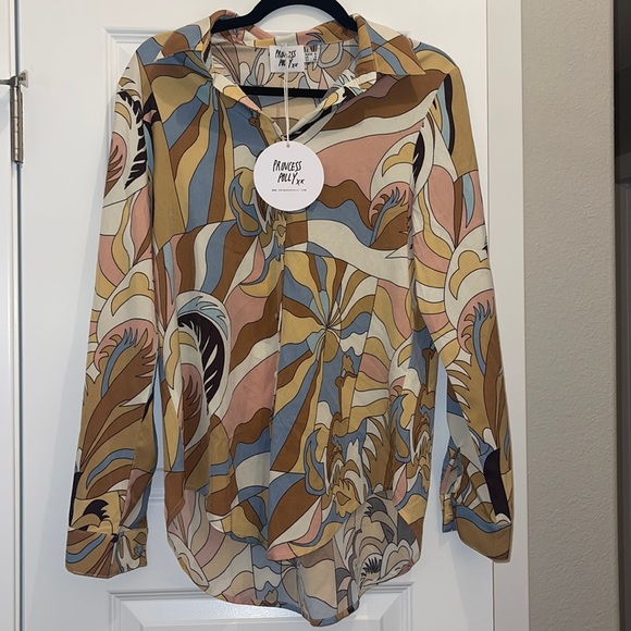 Princess Polly Tops - PRINCESS POLLY Effie Shirt long sleeve button down SIZE 4